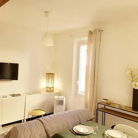 Appartement A Deux Pas Du Port De 4 Pers. La Ciotat