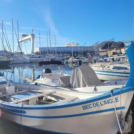 A Deux Pas Du Port De 4 Pers. * La Ciotat